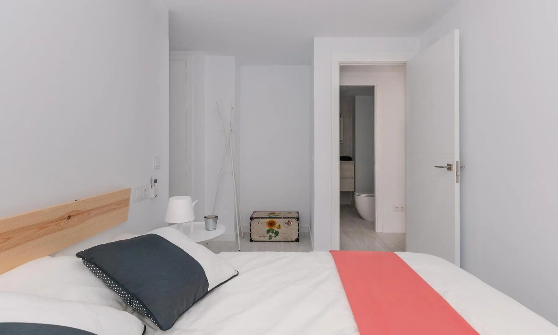 New And Beautiful Flat In Marbella Centre Beach Spain