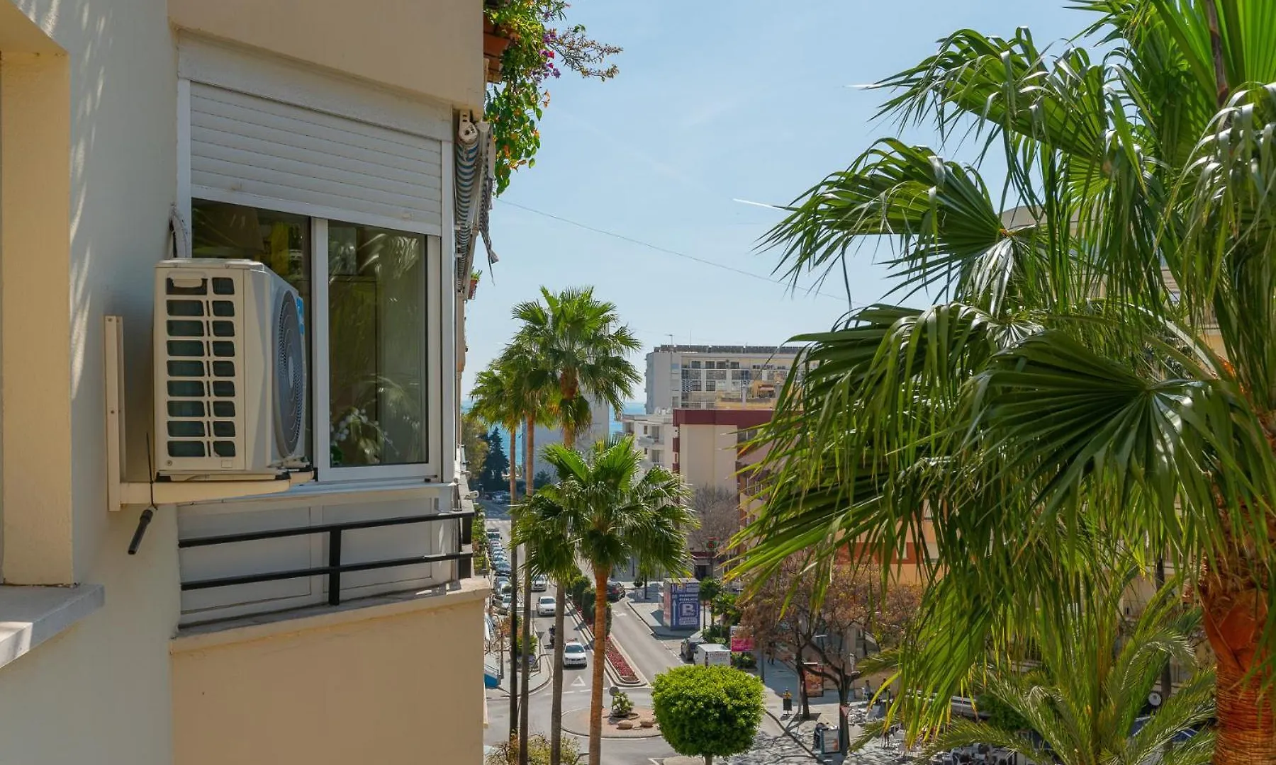 New And Beautiful Flat In Marbella Centre Beach
